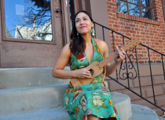 A Mexican and a Basque record a music video for “Txoria-Txori” in the Basque Country for the US Sonia de los Santos (Mikel Mecon)