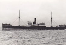 The British sailors who broke the Francoist blockade on Bilbao El Backworth. El buque que eligió the Spanish Relief Fund (creada en Gran Bretaña para proporcionar ayuda humanitaria) para enviar alimentos y suministros médicos a Bilbao.