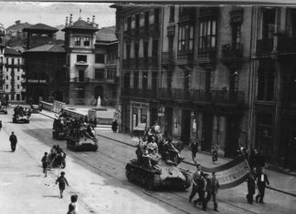 Gernika, Bilboko okupazioa, erbestea, eta XXI.mendeko errefuxiatuak. Kaliforniako euskaldun baten begirada Entrada de las tropas rebeldes en Bilbao y su "recibimiento"