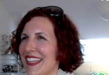 “As hard as it may be to believe, Siri does exist, and she was born in the Basque Country…this is what she’s like” Iratxe Gomez. la voz de siri en castellano