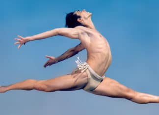 Igor Yebra is offered the post of director of the National Ballet of Uruguay El bailarín vasco Igor Yebra (fotografía: Isabel Munoz)