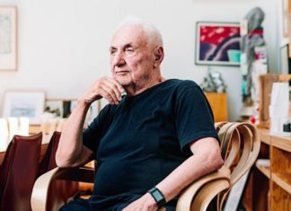 Frank Gehry: “The Basques keep their word like I’ve never seen before” Frank Gehry en su oficina de Los Angeles. FOTO: MARK LEIBOWITZ