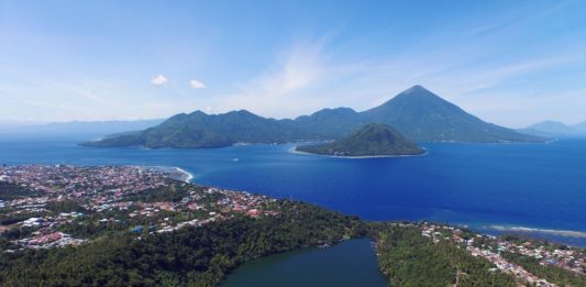 Isla Tidore en las Molucas, gobernada hace 500 años por un rey que hablaba euskera (fotografía Jakarta Post)