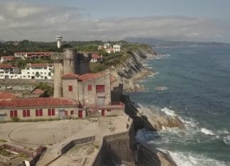 Discovering the sights of our country with dance and music as the common thread Lapurdiarround una de las entregas del proyecto basquecountrying