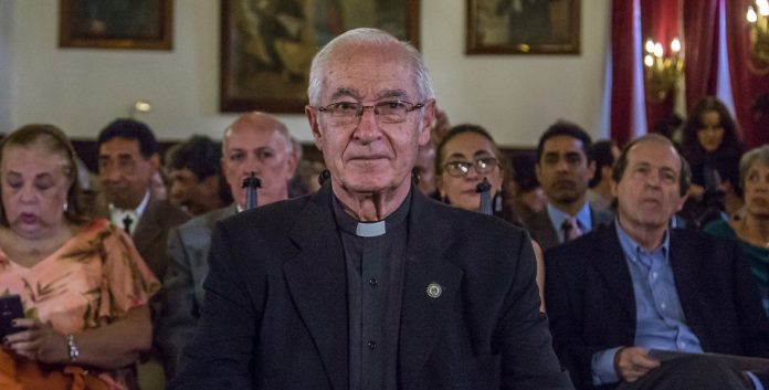 Nombramiento del padre jesuita Luis Ugalde como como Individuo de Numero de la Academia Nacional de la Historia de Venezuela