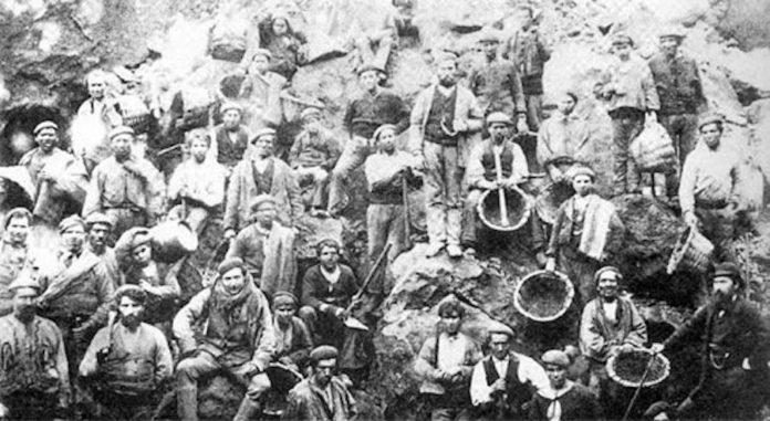 Mineros en una explotación de hierro de Bizkaia