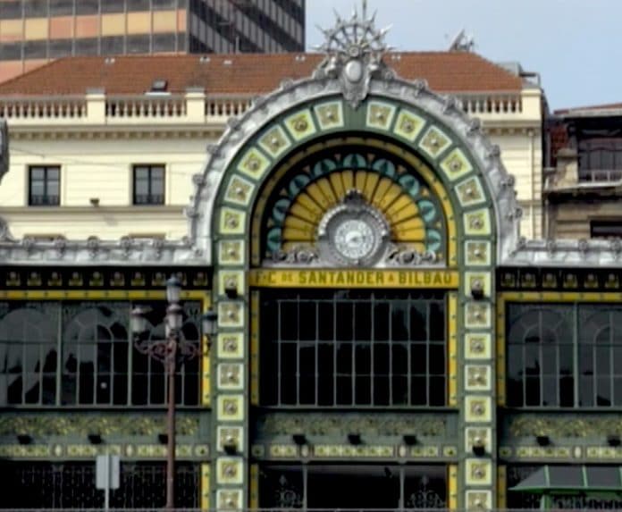 Fotograma del reportaje sobre Bilbao y Rioja alavesa de la RAI