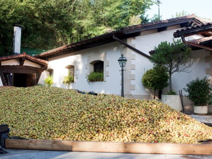 La Sidreria Zelaia protagonista del artículo de Conde Nast Traveler sobre las sidrerías gipuzkoanas