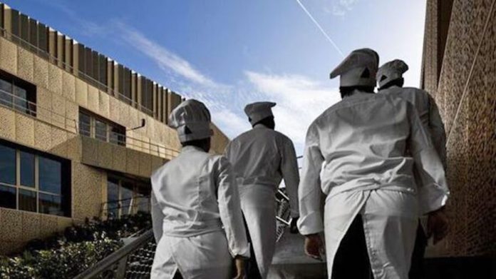 BBC - Chefs on the march: Can posh restaurants really become social activists?