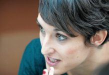 Kurdish news agency ANF interviews Basque author and bertsolari Uxue Alberdi Uxue Alberdi