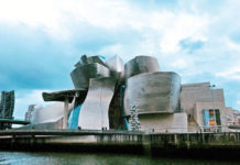 Una mirada «poliédrica» a Bilbao, desde Turquía Artículo sobre Bilbao en el diario turco Hurriyet