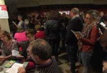 Dos tradiciones sagradas en Iparralde: cantar y jugar a rugby (vídeos) Cantantes populares en Iparralde