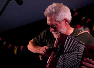 Dan Ansotegui. AEBn, arte tradizionalaren antzemate handiena lortzen duen beste euskaldun bat (eta dagoneko 6 dira) Dan Ansotegui premiado con el NATIONAL HERITAGE FELLOWSHIPS 2019