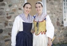 Two young Basque women are sharing our traditions at the Fortress of Louisbourg in Nova Scotia