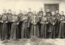 Pasionistas en el Perú. Más de 100 años de epopeya vasca en el Amazonas 12 pasionistas vascos en la selva del Perú. 1913