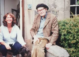 In Memoriam. Magda Sagarzazu, the Basque woman dedicated to preserving Gaelic culture. The Keeper of the Flame Magda Sagarzazu y John Lorne Campbell en la isla de Canna