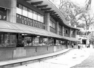 Contributions of the Basque Exiles to Mexican Architecture…Or Something Else Francoism Stole Arturo Sáenz de la Calzada. Librería de Cristal in the canopies of the Palacio de Bellas Artes, Mexico City, 1940. © Saénz de la Calzada Aguado family Archive. Courtesy of Juan Ignacio del Cueto Ruiz-Funes.