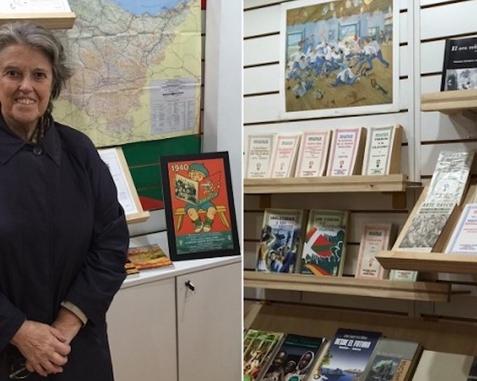 Maria Elena Etcheverry en un stand de la Editorial Ekin