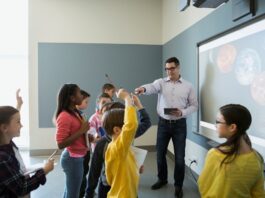 Galesek bere eskoletarako euskal irakaskuntza elebidunaren eredua egokitu du Walles school classroom Picture by the Welsh Government