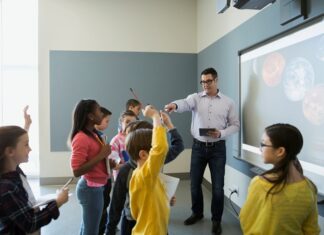 Galesek bere eskoletarako euskal irakaskuntza elebidunaren eredua egokitu du Walles school classroom Picture by the Welsh Government