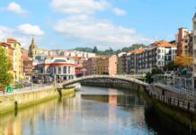 Bizkaia Talent explains the “Basque model” in Great Britain Imagen de Bilbao