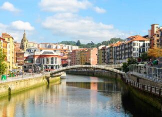 Bizkaia Talent explains the “Basque model” in Great Britain Imagen de Bilbao