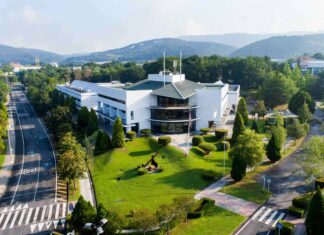 Entrepreneurs from Villa María travel to the Basque Country on a trade mission Viaje de empresarios de Villa maria a Euskadi