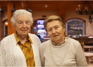 María Elena Solas and Aurora Indurain, the stories of two Basque exiles in Chile María Elena Solas y Aurora Indurain Euzko Etxea de Chile