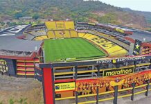 El cura de Mutriku que dio la victoria al Barcelona de Guayaquil contra el Estudiantes de la Plata Campo del Barcelona de Guayaquil