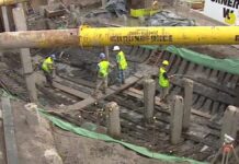 El barco vasco del siglo XV encontrado en Newport, el mayor «puzle 3D» del mundo This is what builders uncovered in 2002 when constructing a new theatre in Newport