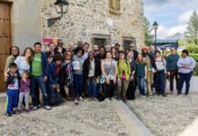 The Mondragón Co-op, a model for Ohio co-ops La delegación de Co-op Cincy en la sede de las Cooperativas Mondragon