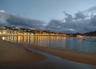 Travellers’ Choice Award: San Sebastian’s La Concha, the third best beach in the world Playa de La Concha tercera mejor del mundo 2024 Tripadvisor Alberto Andres Agosto de 2022